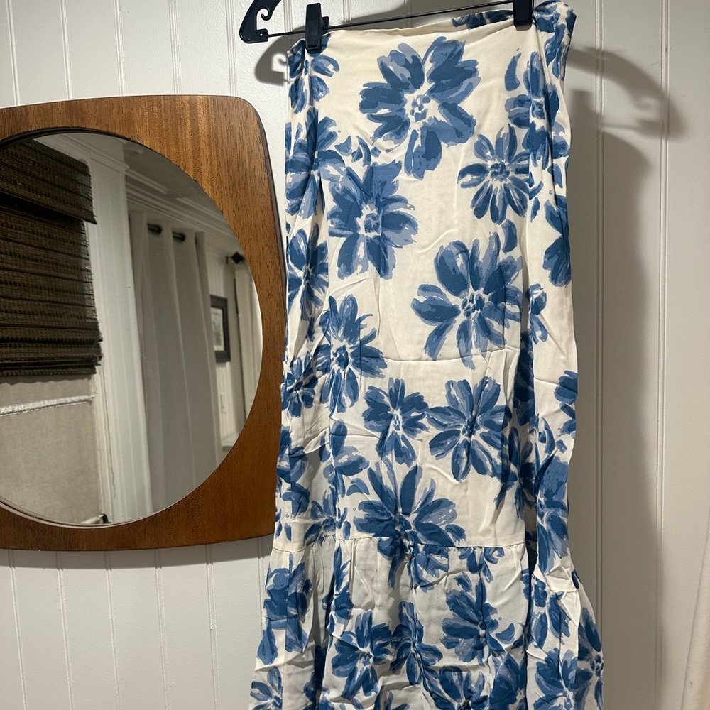 Reformation skirt